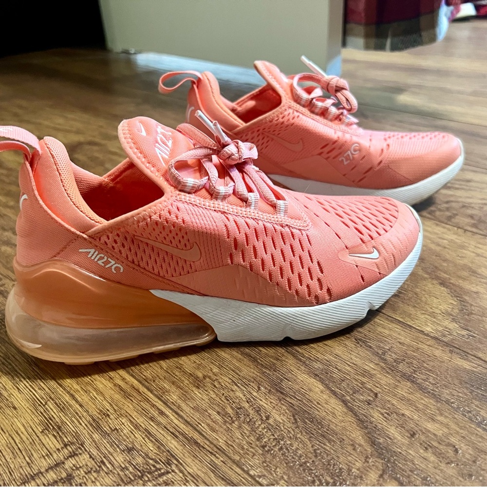 Nike Air Max 270 shoes